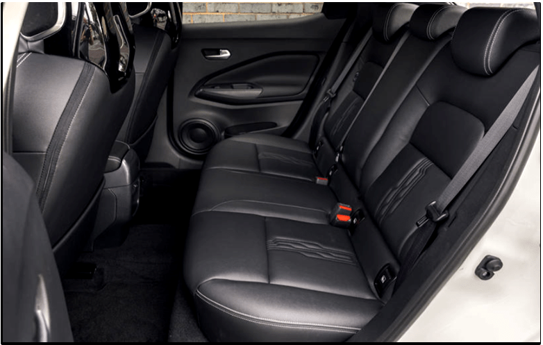 10 Nissan Juke Hybrid Model 2022 Rear Seats