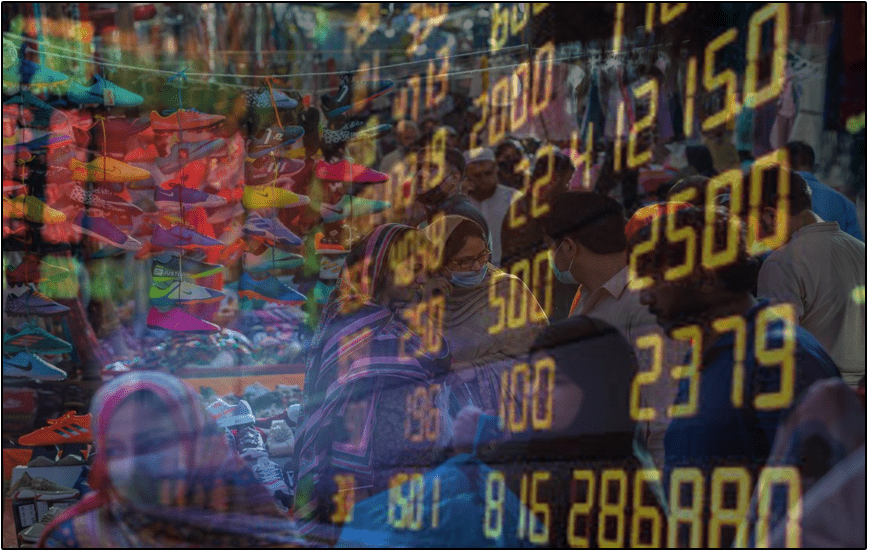 Pakistan Set to Pay $1 Billion Bonds as Default Risk Persists