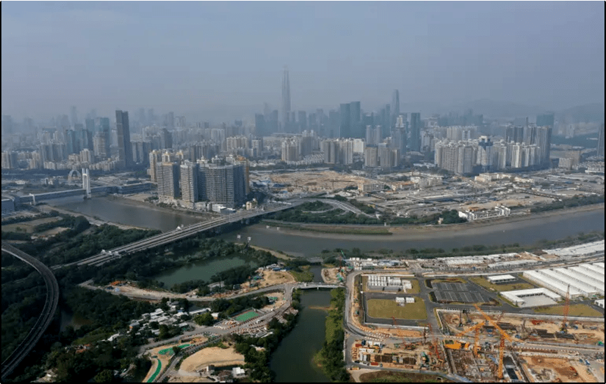 China Announces the Reopening of the Border with Hong Kong